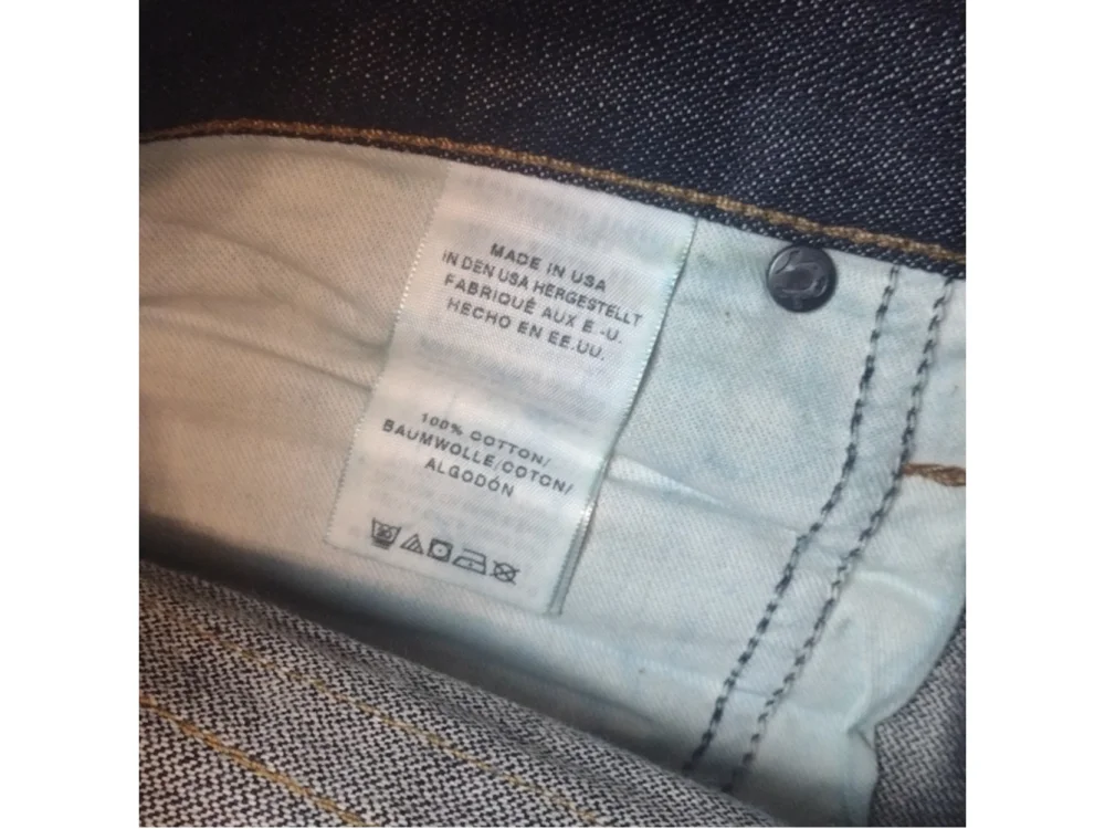 True Religion Ricky Relaxed Straight w. Flaps copper paint splatter jeans Sz 32